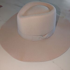Elegant Cream Women's Fedora